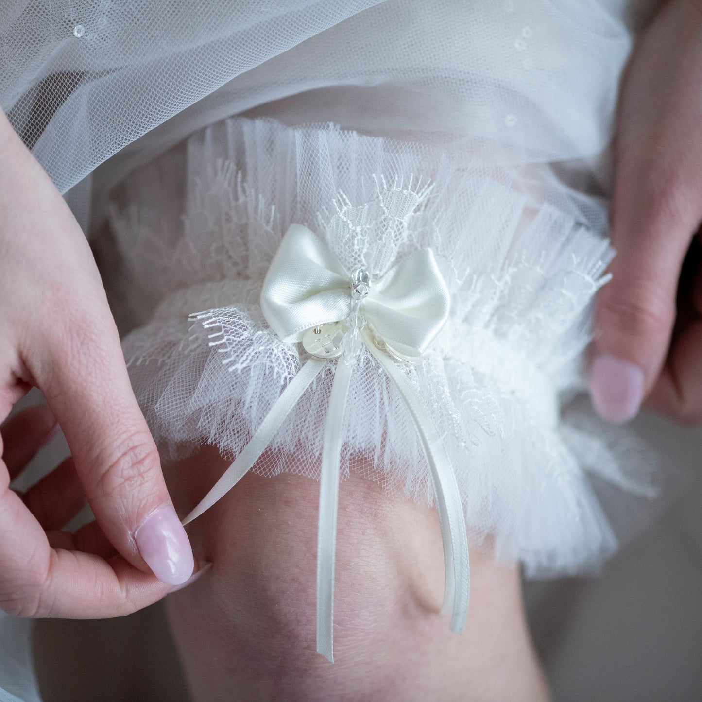 Pippa Ivory Garter
