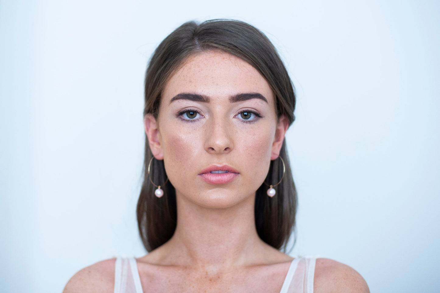 Elodia Pearl Hoop Earrings