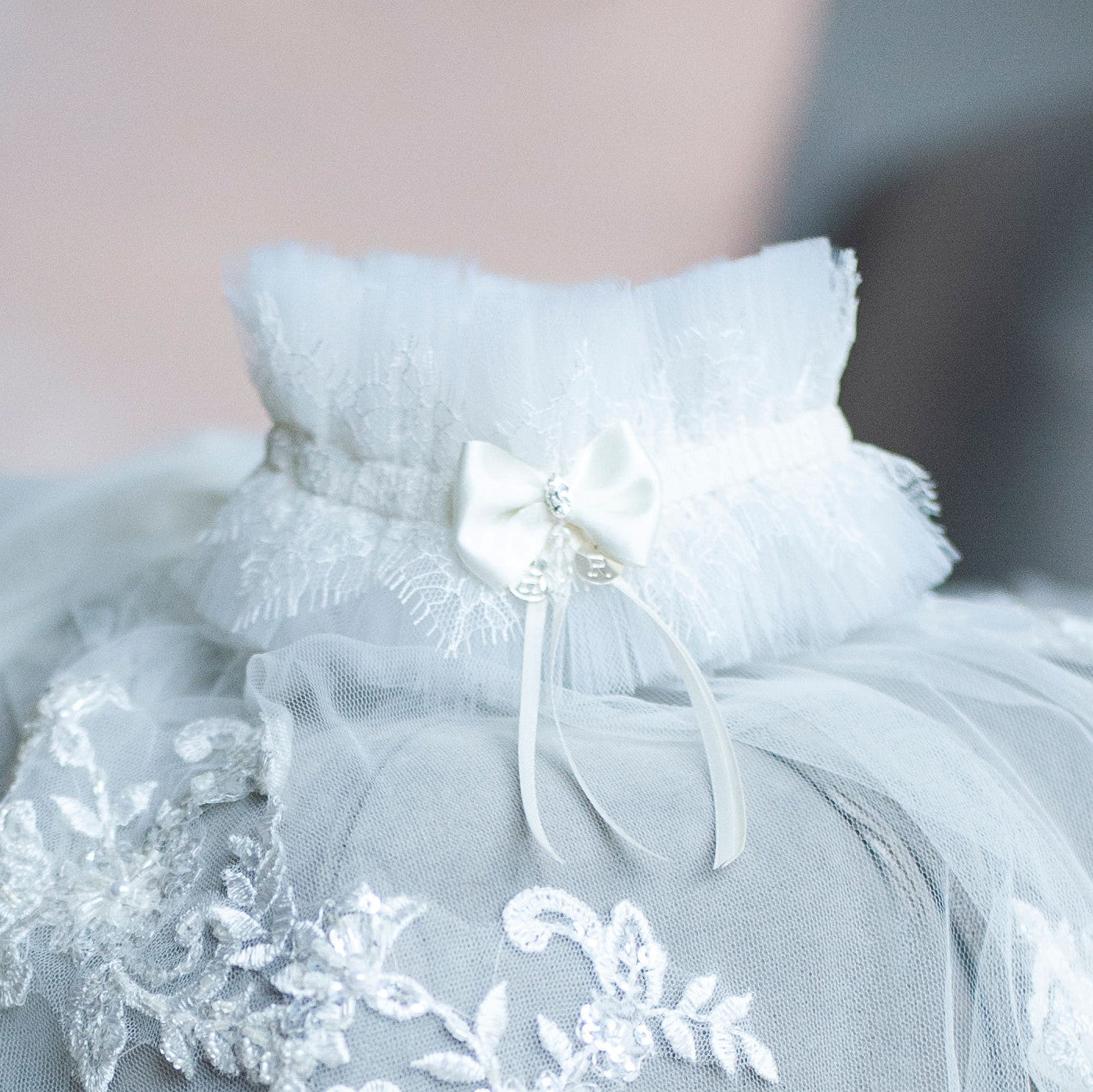 Pippa Ivory Garter