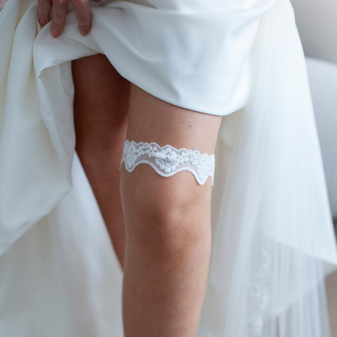 Una Garter