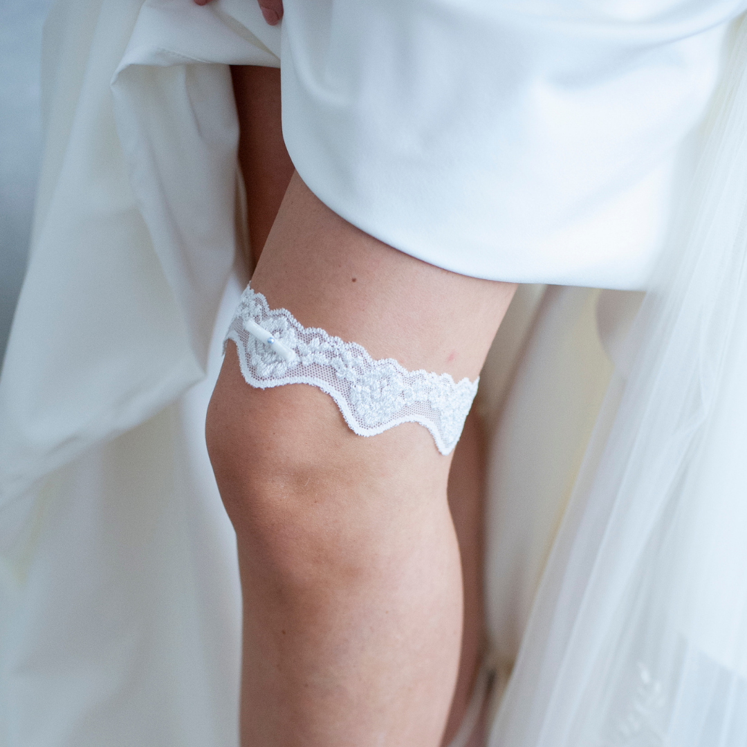 Una Garter