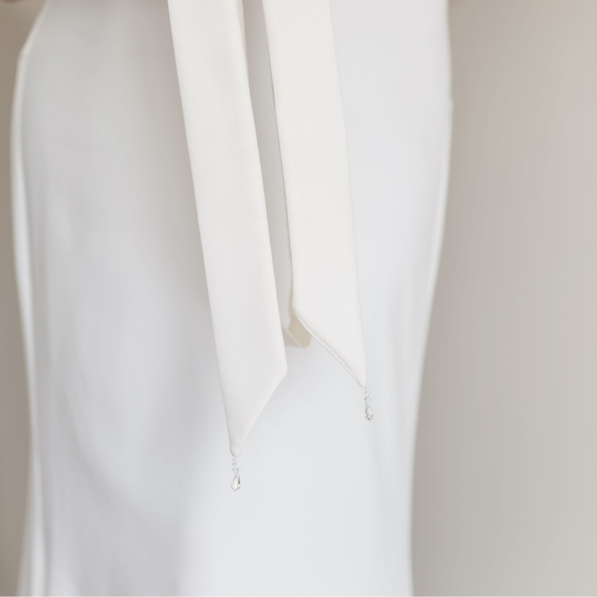 Florence Hand Tie