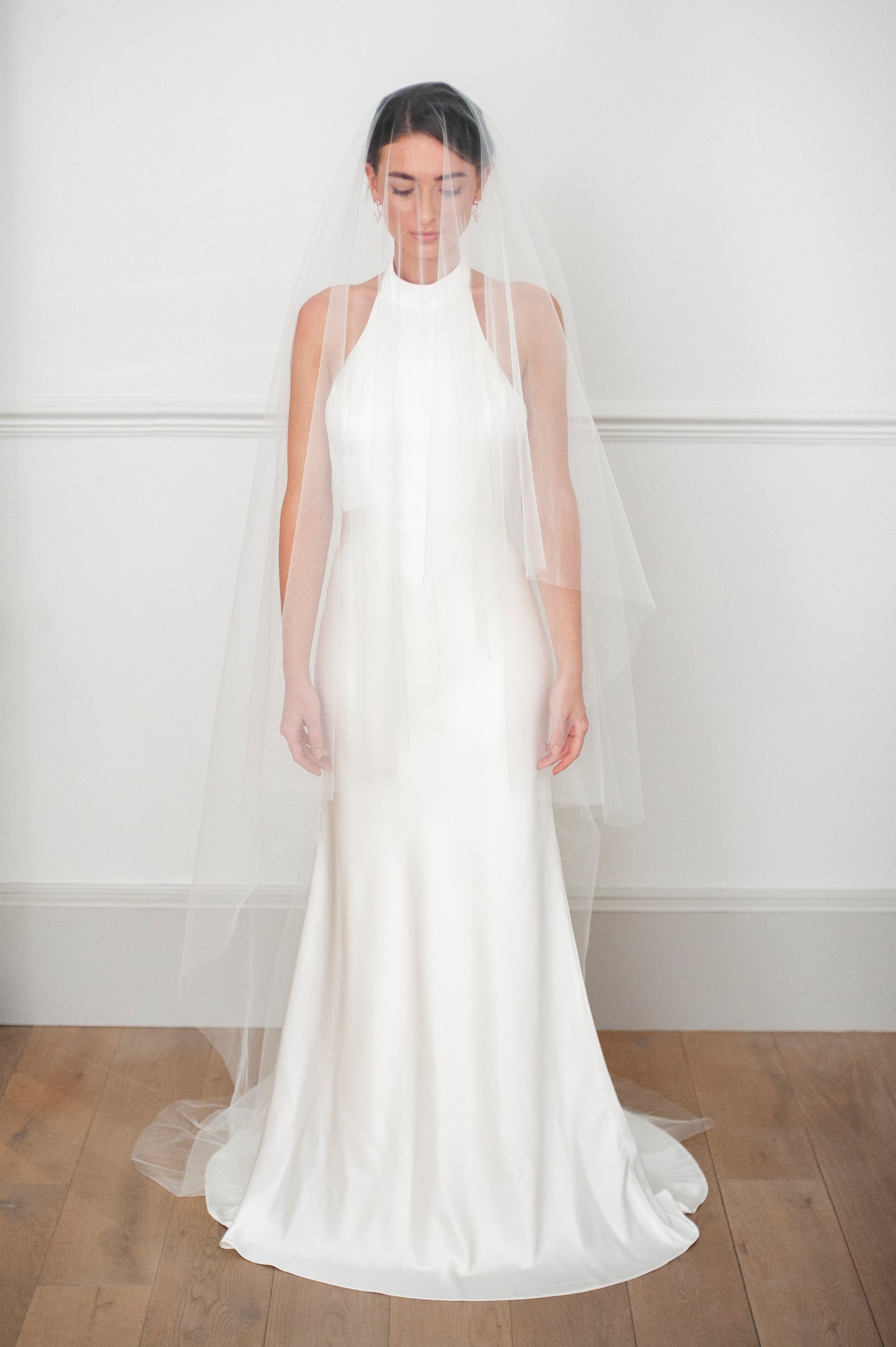 Grace With No Lace Veil