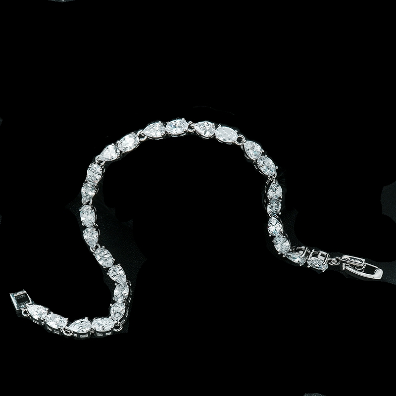 Lara Full Crystal Bracelet