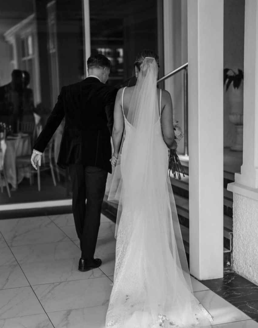 Grace With No Lace Veil